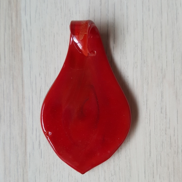 Glass and gold pendant - Picture 2 of 7